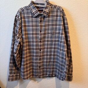 UNTUCKit Tan and Brown Button Down Shirt